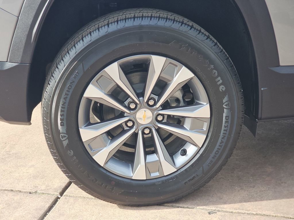 New 2026 Chevrolet Equinox LT w/ Convenience Package II image 35