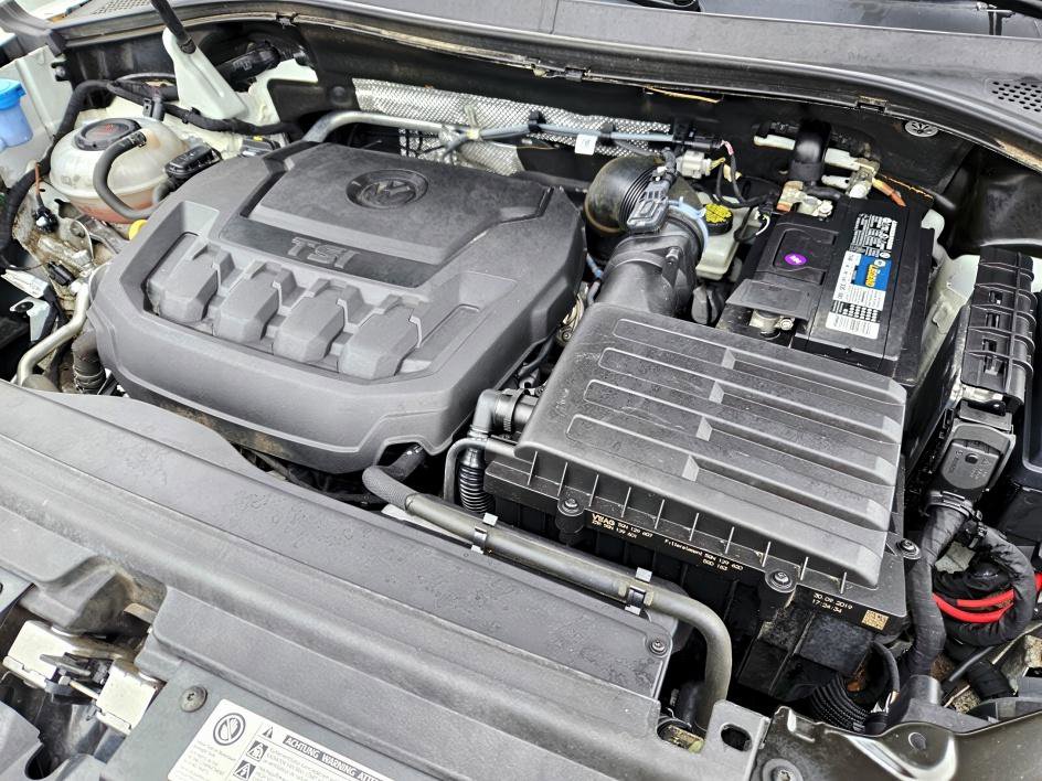 Used 2020 Volkswagen Tiguan SE image 19