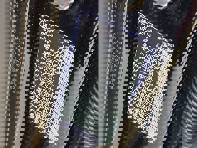 Used 2023 Porsche Cayenne S Platinum w/ Premium Package Plus image 34