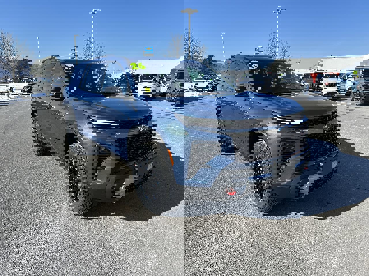 New 2026 Chevrolet Traverse Z71 w/ Driver Confidence Package image 1