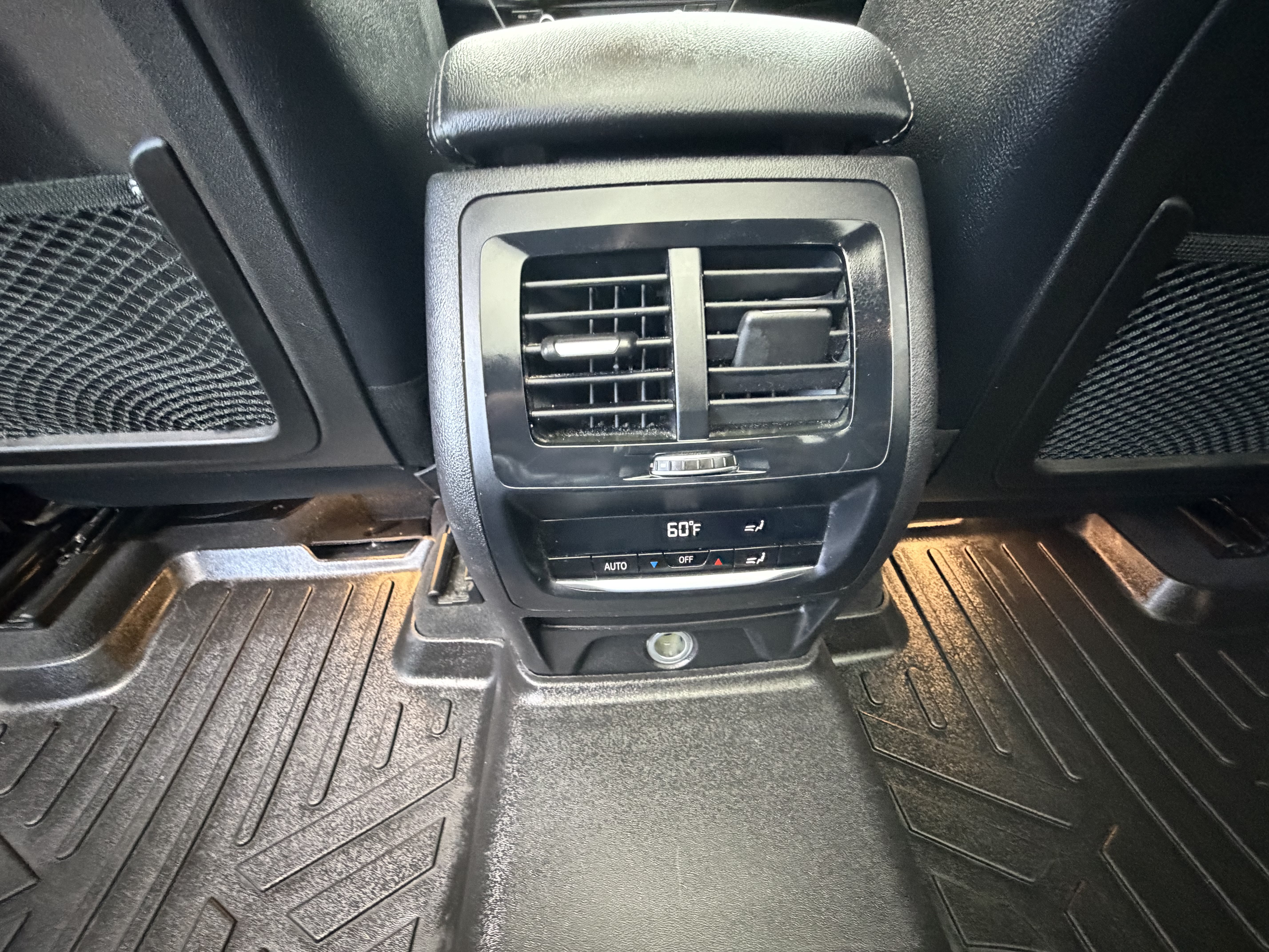 Used 2018 BMW X3 xDrive30i AWD/4WD image 14