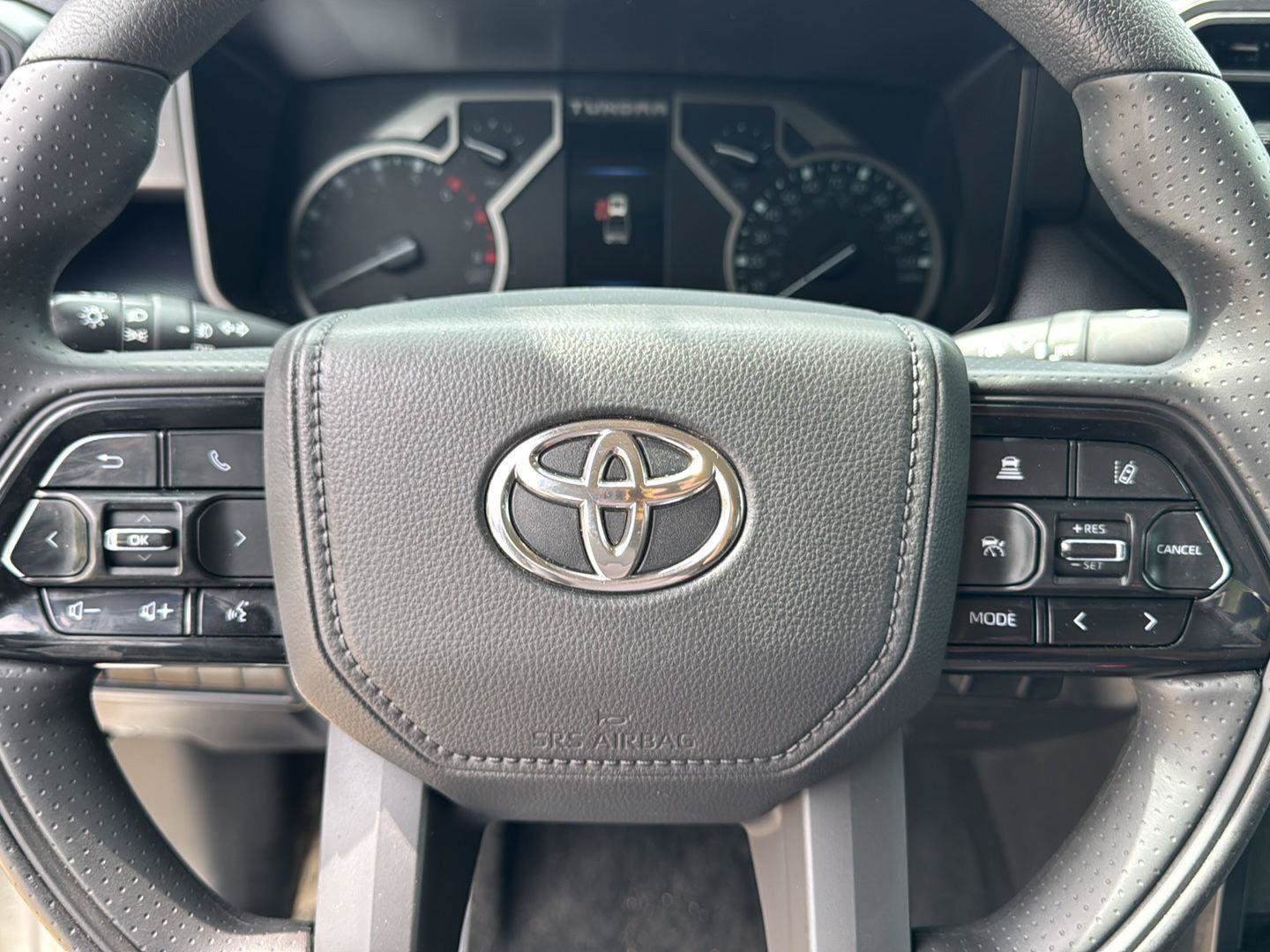 Used 2024 Toyota Tundra SR5 w/ SR5 Convenience Package AWD/4WD image 12