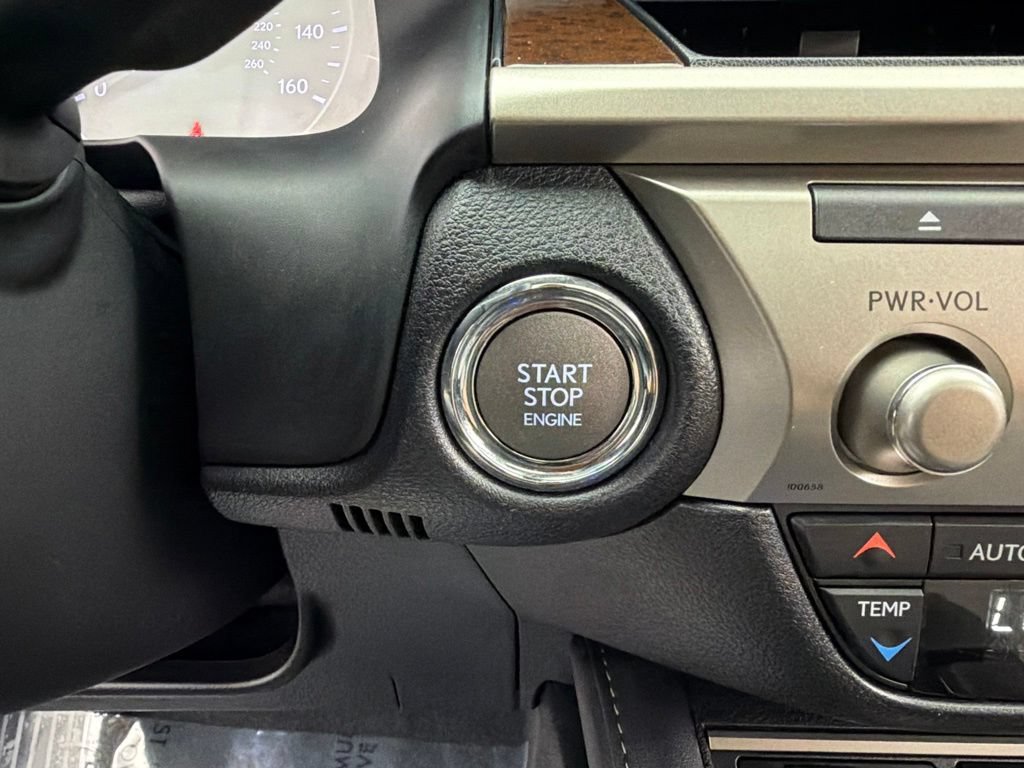 Used 2017 Lexus ES 350 w/ Luxury Package FWD image 16