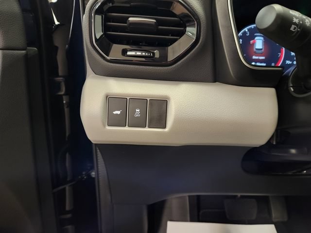 Used 2024 Honda Pilot Touring image 20