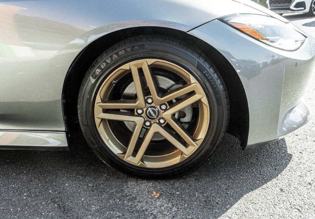 Used 2023 Nissan Z w/ Floor Mat Package RWD image 5
