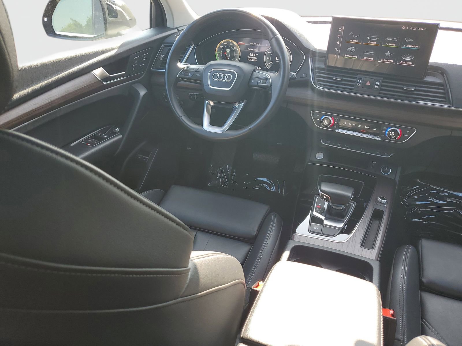 Used 2023 Audi Q5 e Premium w/ Convenience Package image 12