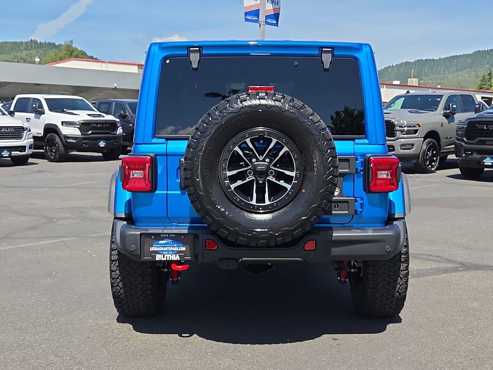 New 2026 Jeep Wrangler Unlimited Rubicon AWD/4WD image 13