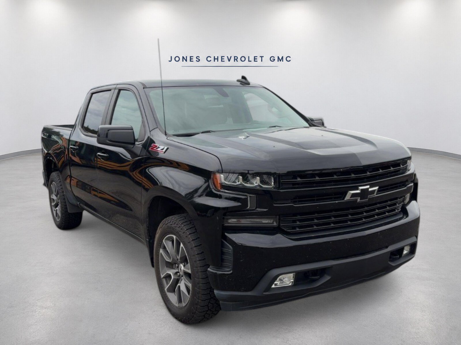 Used 2019 Chevrolet Silverado 1500 RST w/ All-Star Edition AWD/4WD image 3