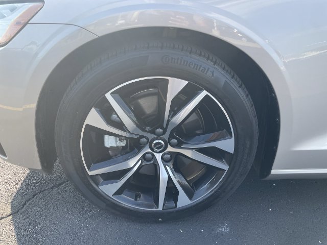 Used 2024 Volvo S60 B5 Core w/ Climate Package AWD/4WD image 13