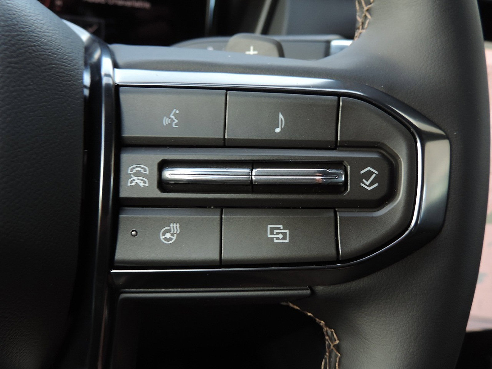 New 2026 GMC Terrain AT4 w/ Technology Package II image 22