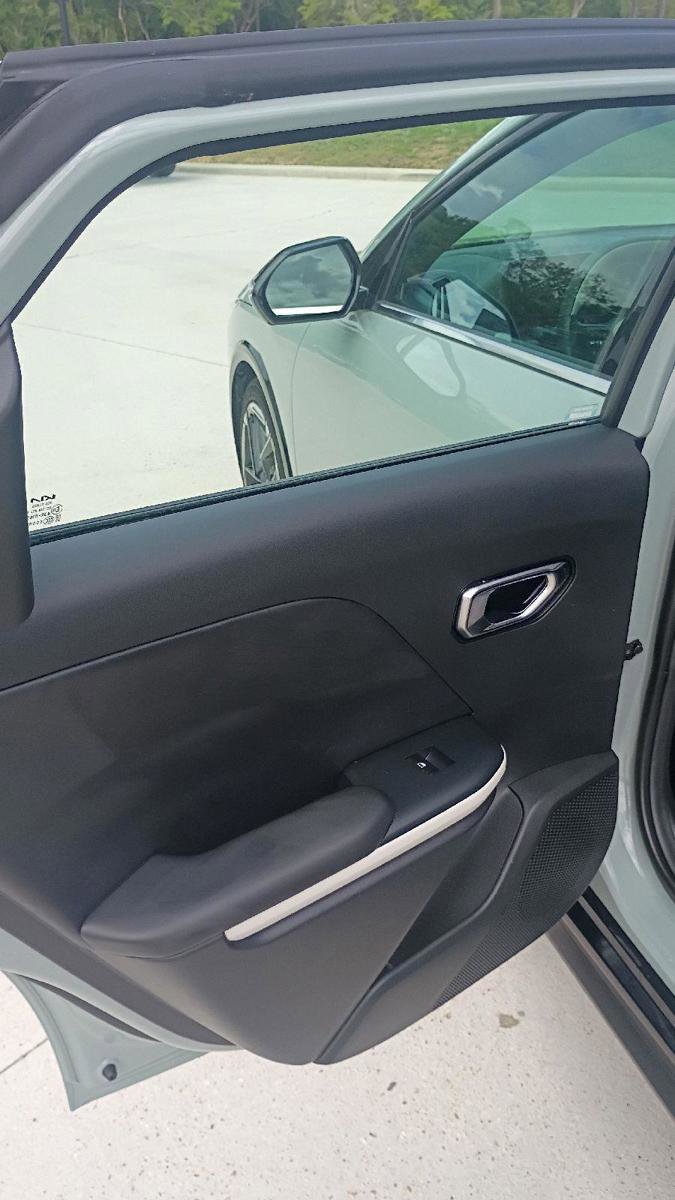 Used 2025 Kia K4 GT-Line w/ GT-Line Sunroof Package FWD image 12