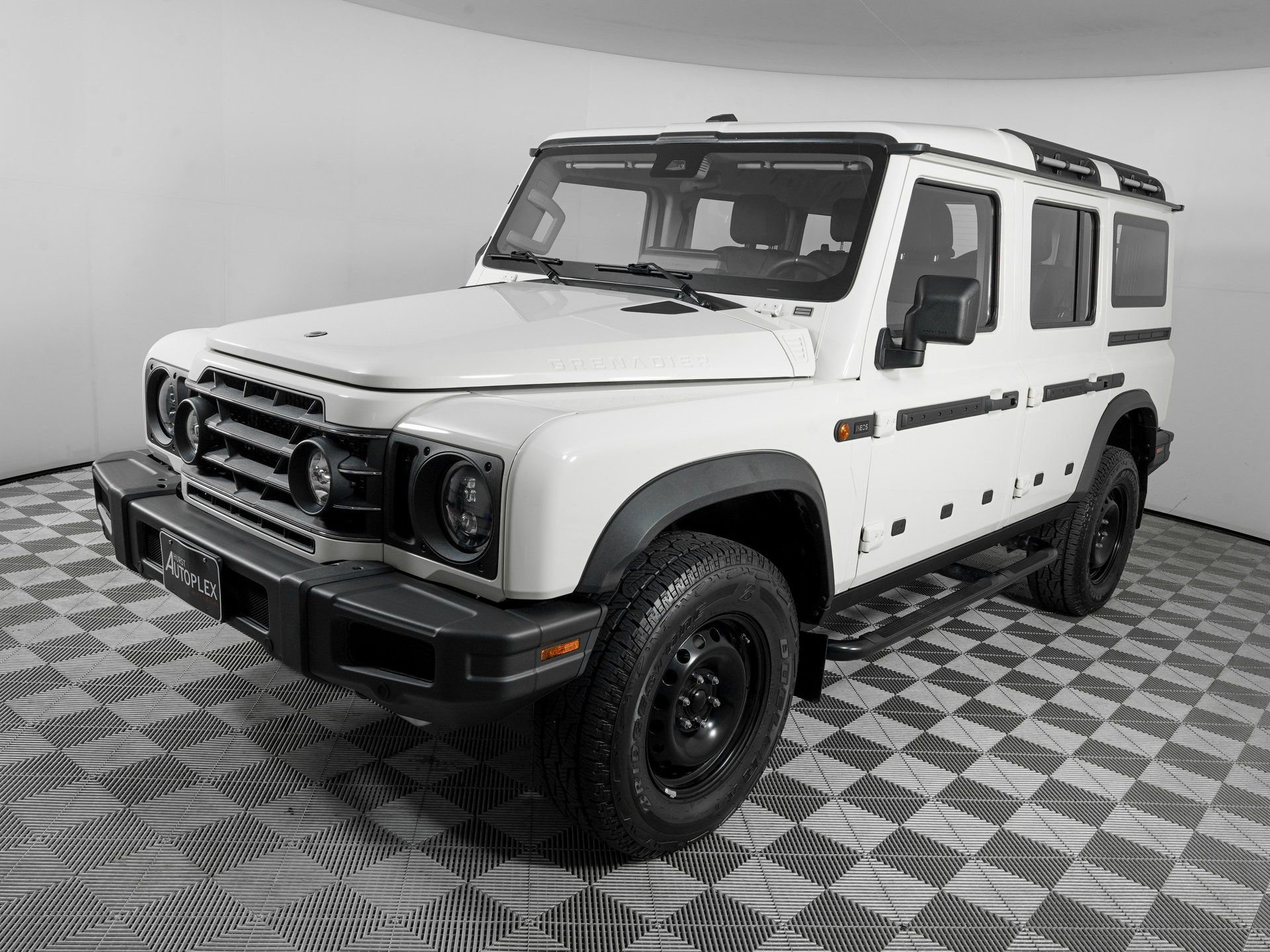 Used 2024 INEOS Grenadier image 8