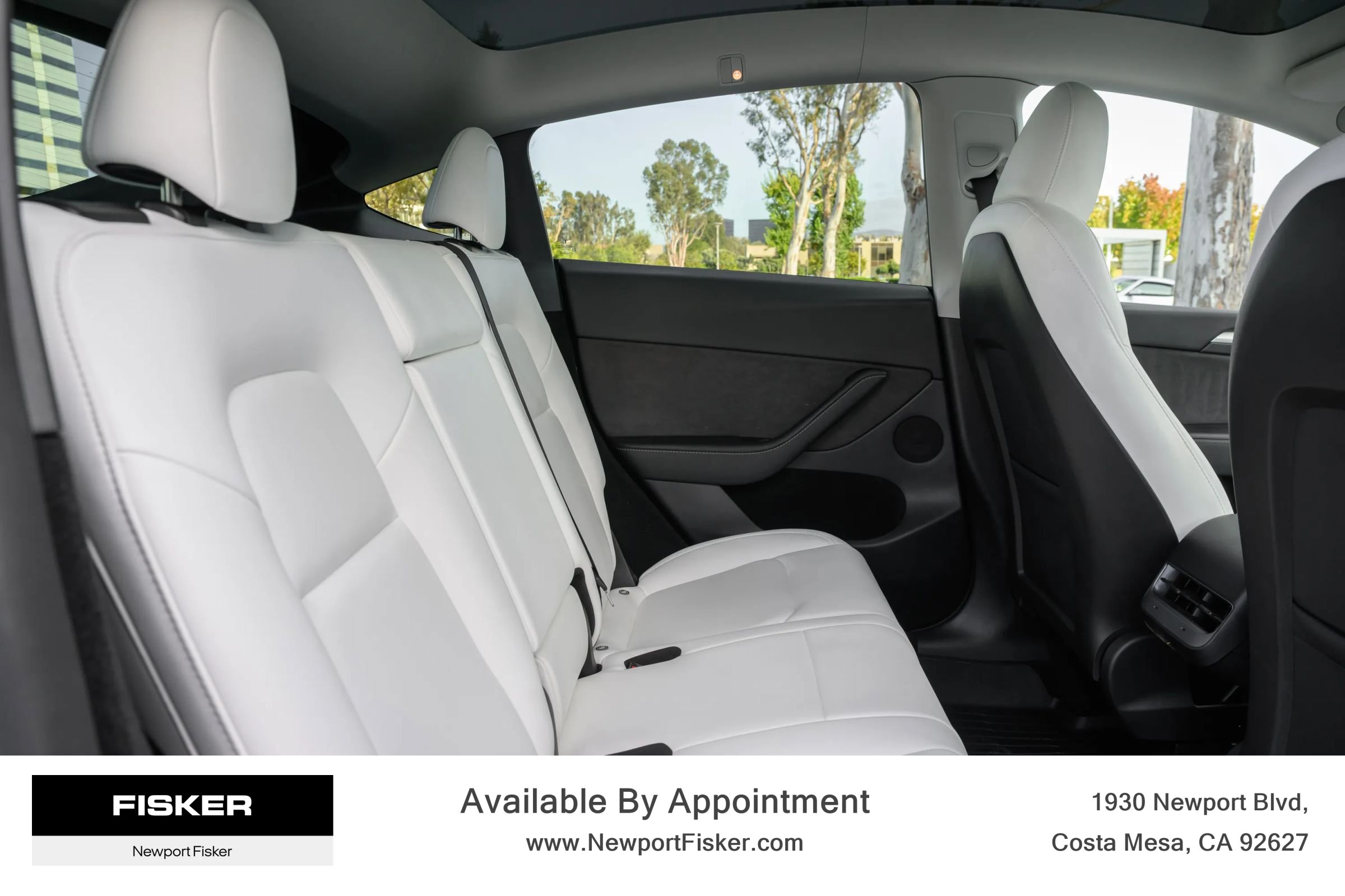 Used 2024 Tesla Model Y Long Range AWD/4WD image 27