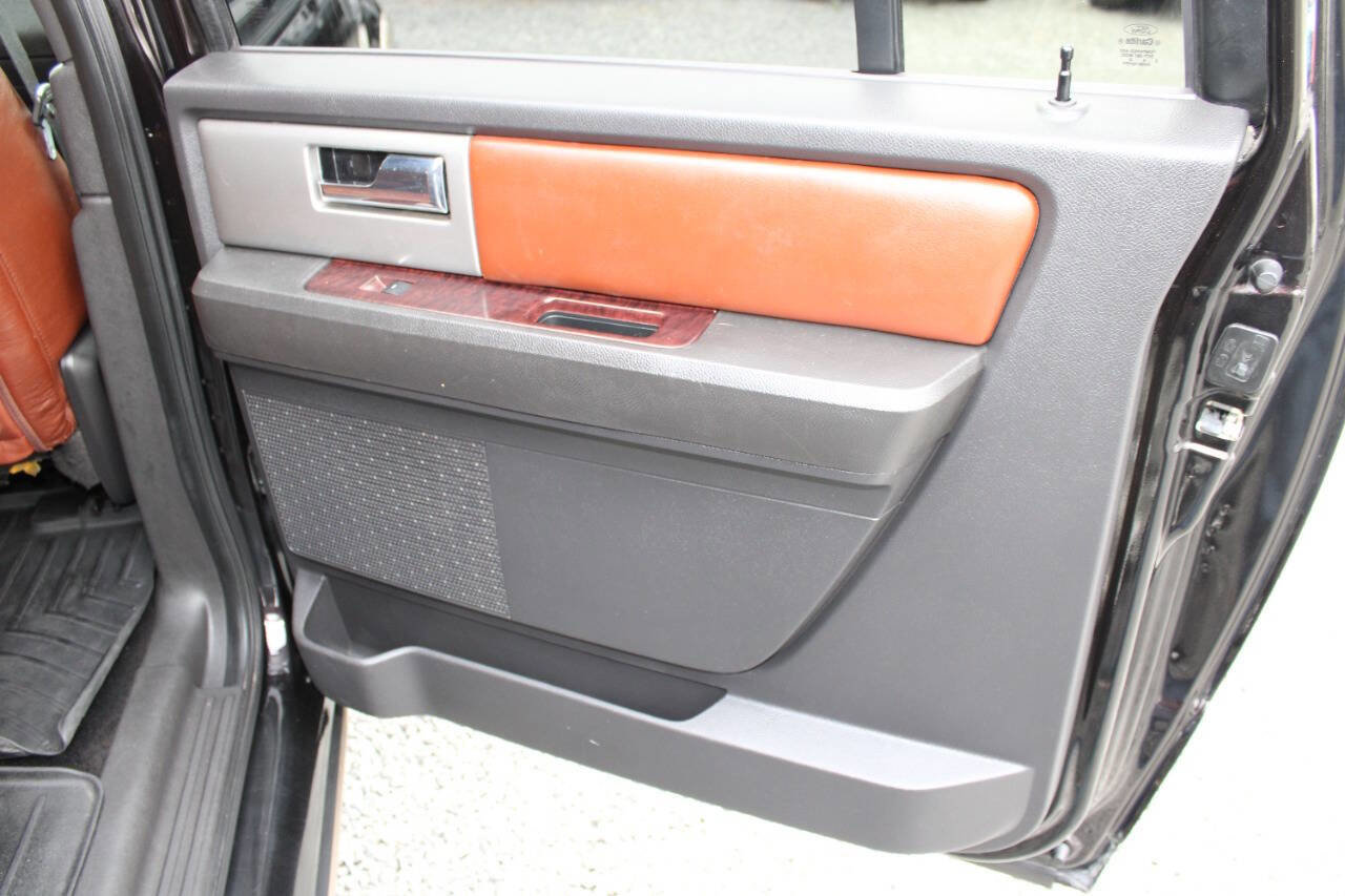 Used 2013 Ford Expedition EL King Ranch image 26