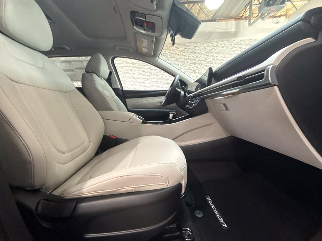 New 2026 Hyundai Tucson SEL FWD image 12