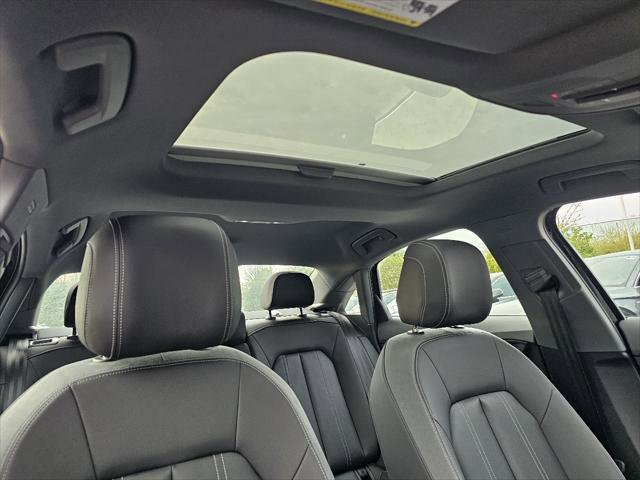 Used 2025 Audi A3 2.0T Premium w/ Convenience Package AWD/4WD image 3