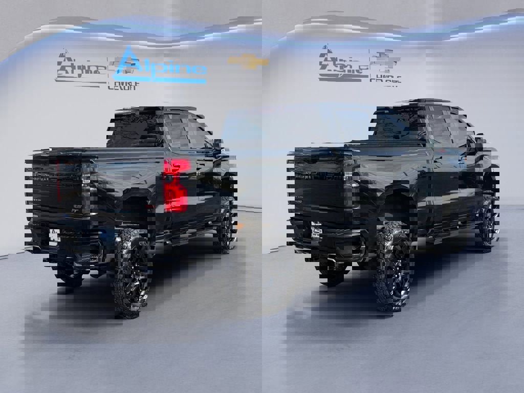 Used 2022 Chevrolet Silverado 1500 RST image 5