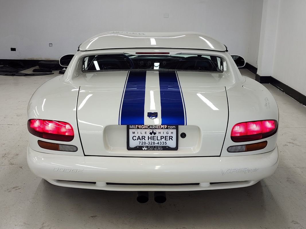 Used 1996 Dodge Viper RT/10 image 10