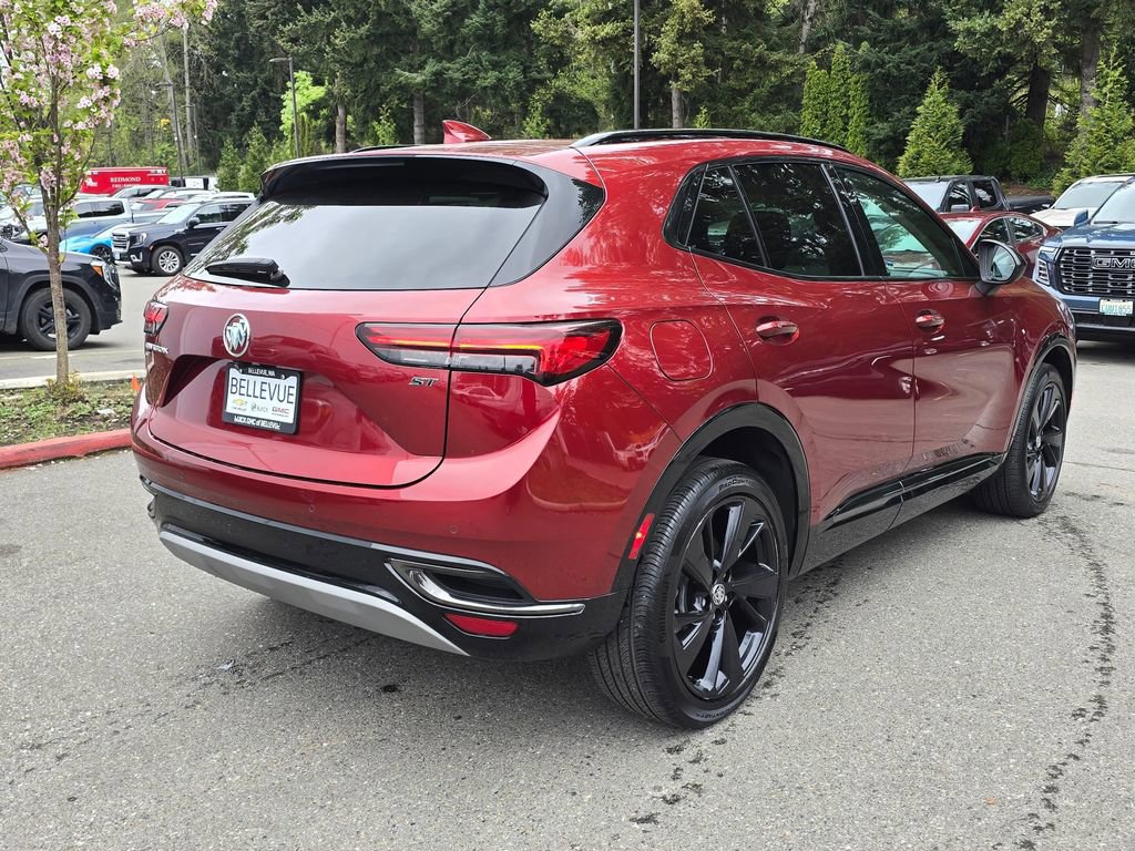 Used 2023 Buick Envision Essence w/ Sport Touring Package AWD/4WD image 5