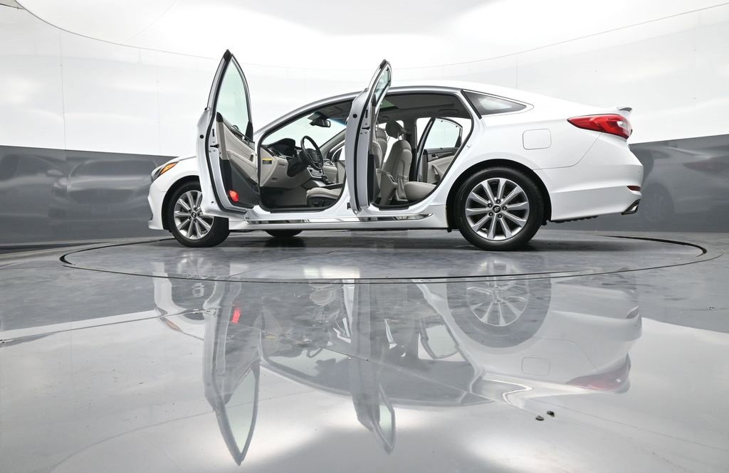 Used 2016 Hyundai Sonata Limited w/ Option Group 04 image 49