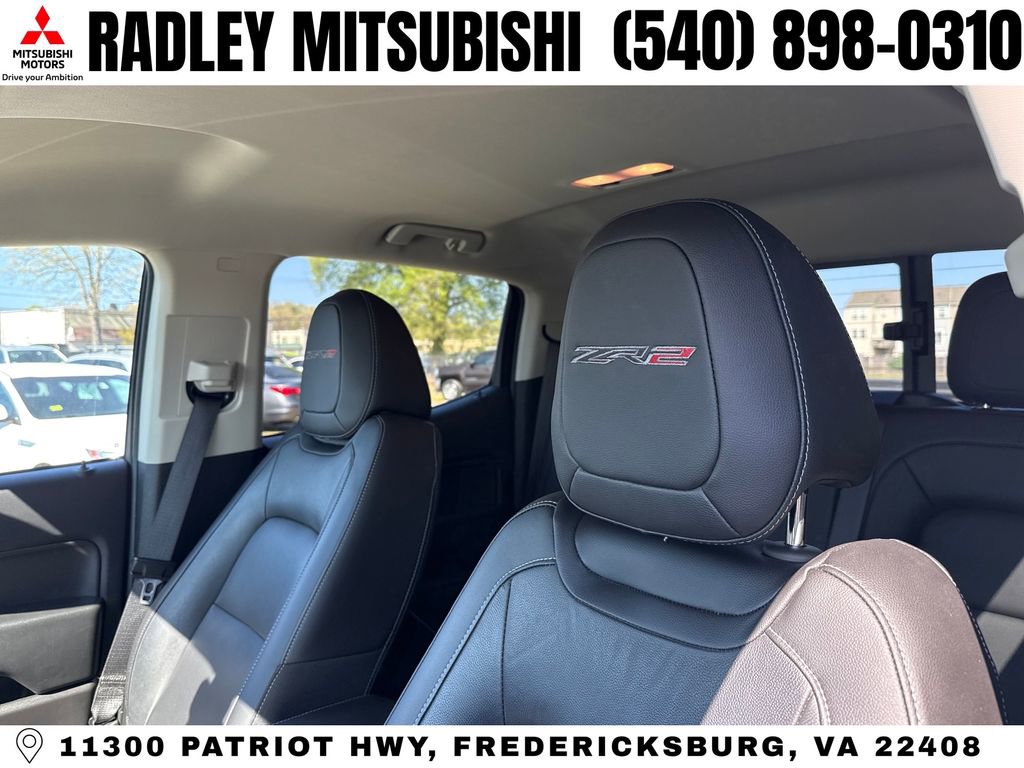Used 2022 Chevrolet Colorado ZR2 w/ ZR2 Dusk Special Edition AWD/4WD image 2