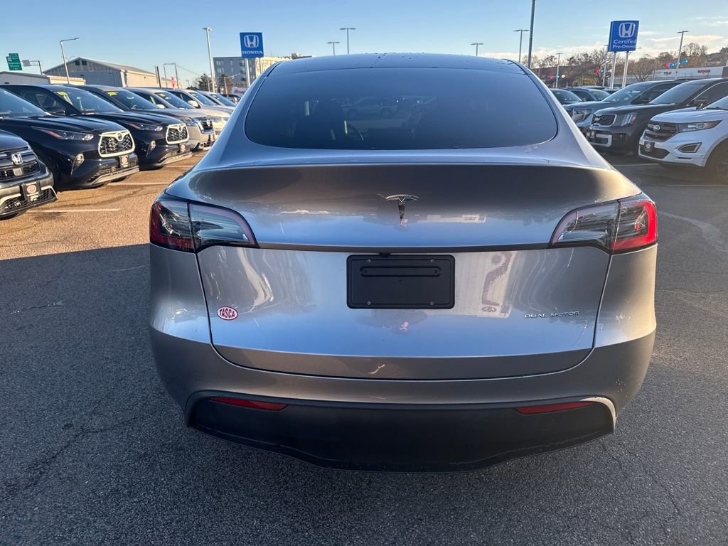 Used 2025 Tesla Model Y Long Range image 6