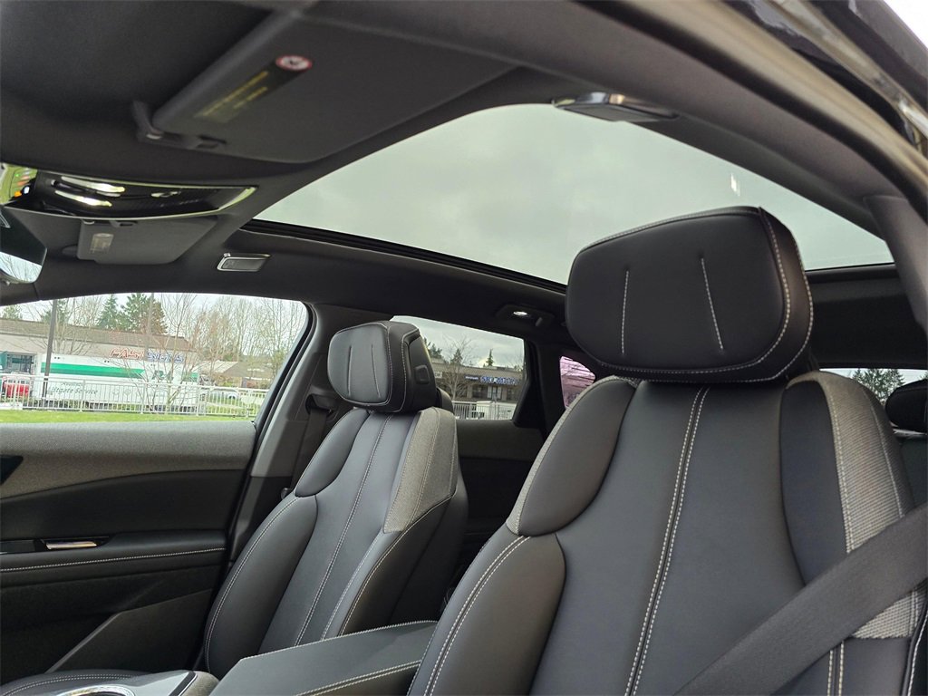 New 2026 Cadillac Optiq Sport 1 image 22