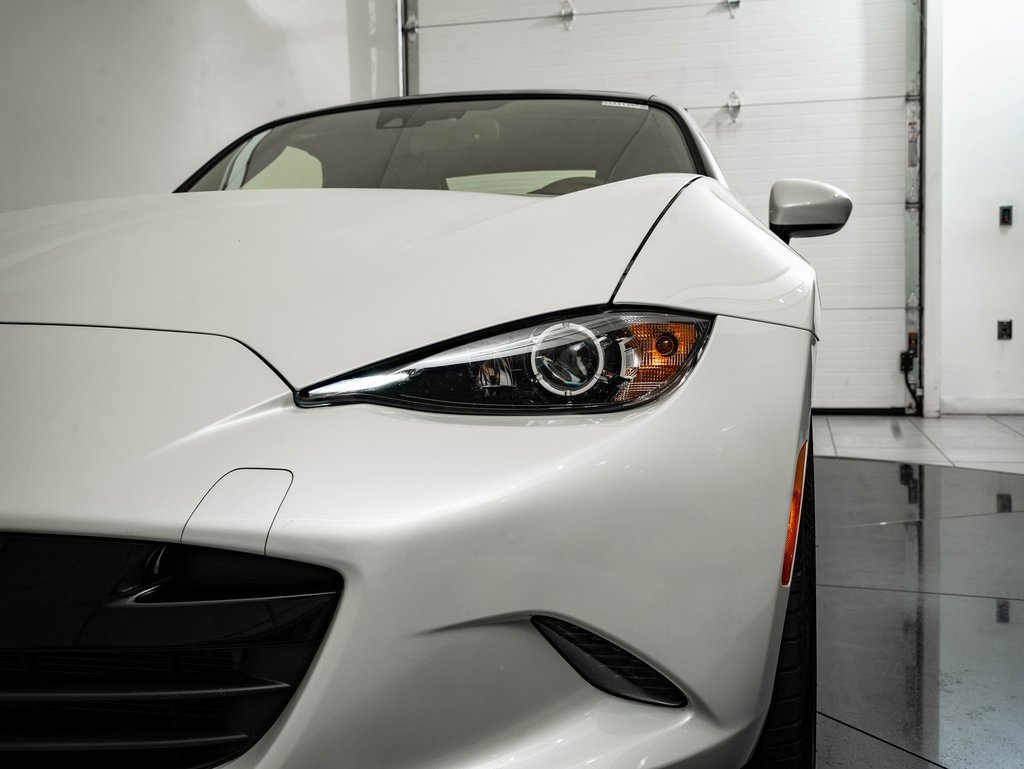 Used 2017 MAZDA MX-5 Miata Grand Touring image 15