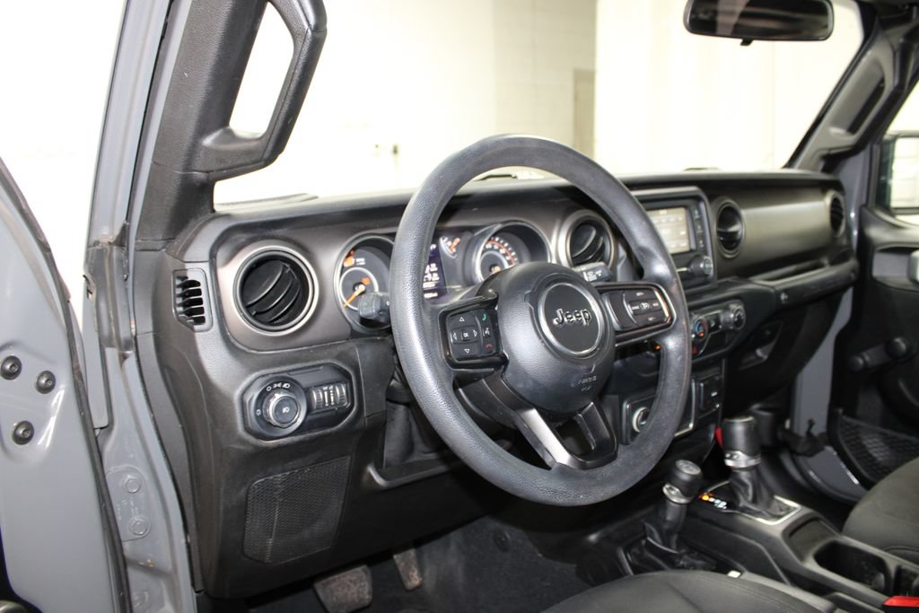 Used 2019 Jeep Wrangler Unlimited Sport AWD/4WD image 19