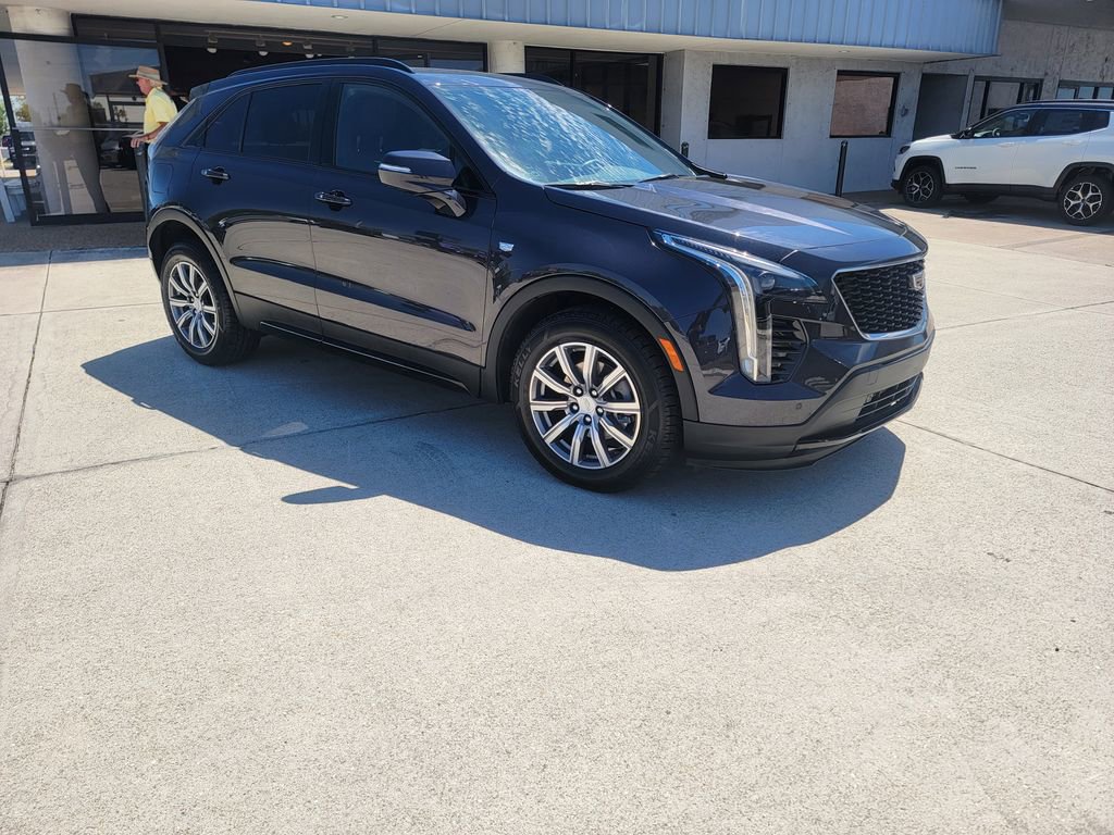 Used 2023 Cadillac XT4 Sport image 7