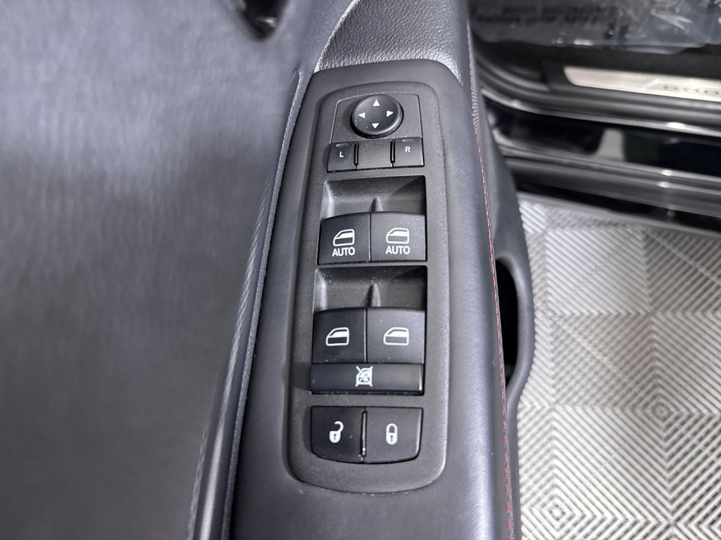 Used 2022 Dodge Durango R/T w/ Blacktop Package image 23