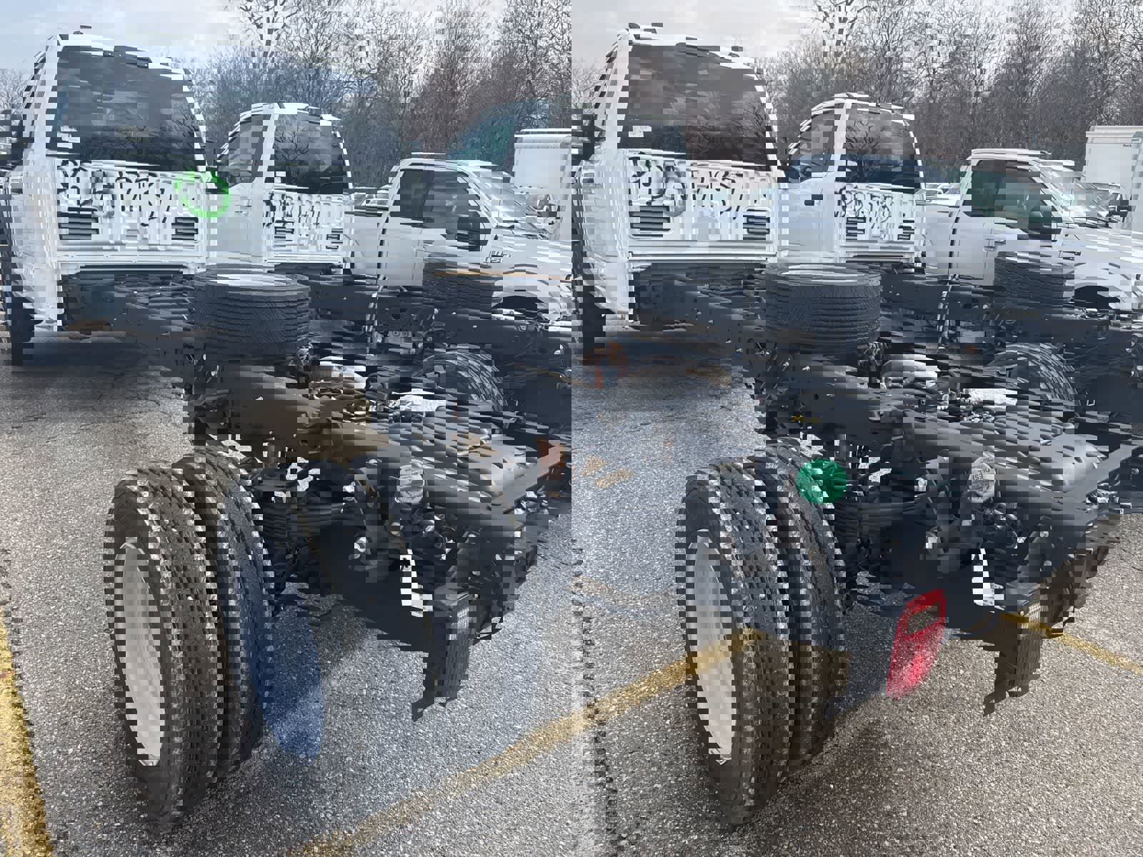 New 2023 Ford F450 XLT w/ XLT Value Package image 8