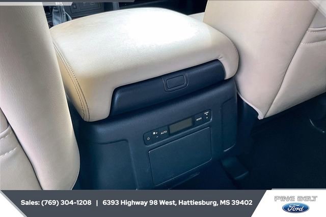 Used 2022 Nissan Armada SL image 25