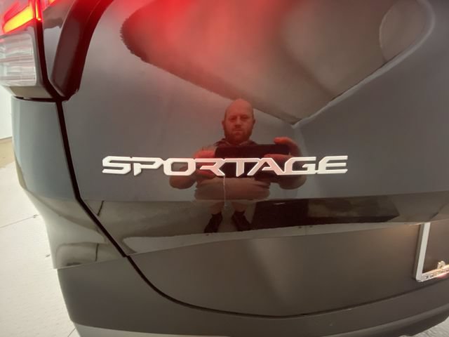 Used 2023 Kia Sportage X-Line w/ X-Line Premium Package AWD/4WD image 27