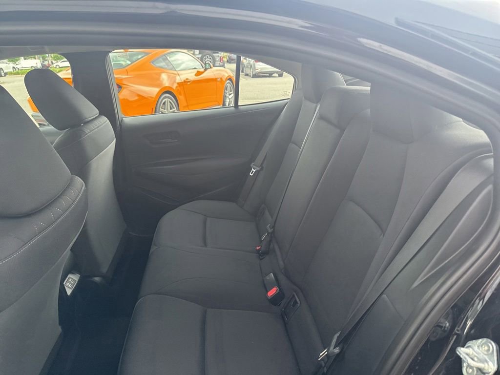 Used 2024 Toyota Corolla LE w/ LE Convenience Package FWD image 27