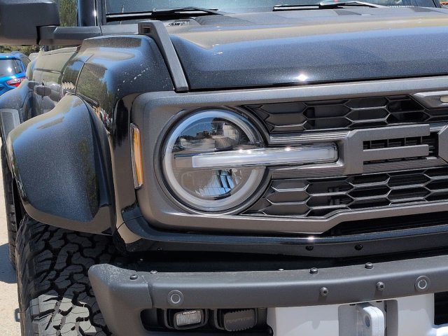 New 2026 Ford Bronco Raptor w/ Interior Carbon Fiber Pack AWD/4WD image 9