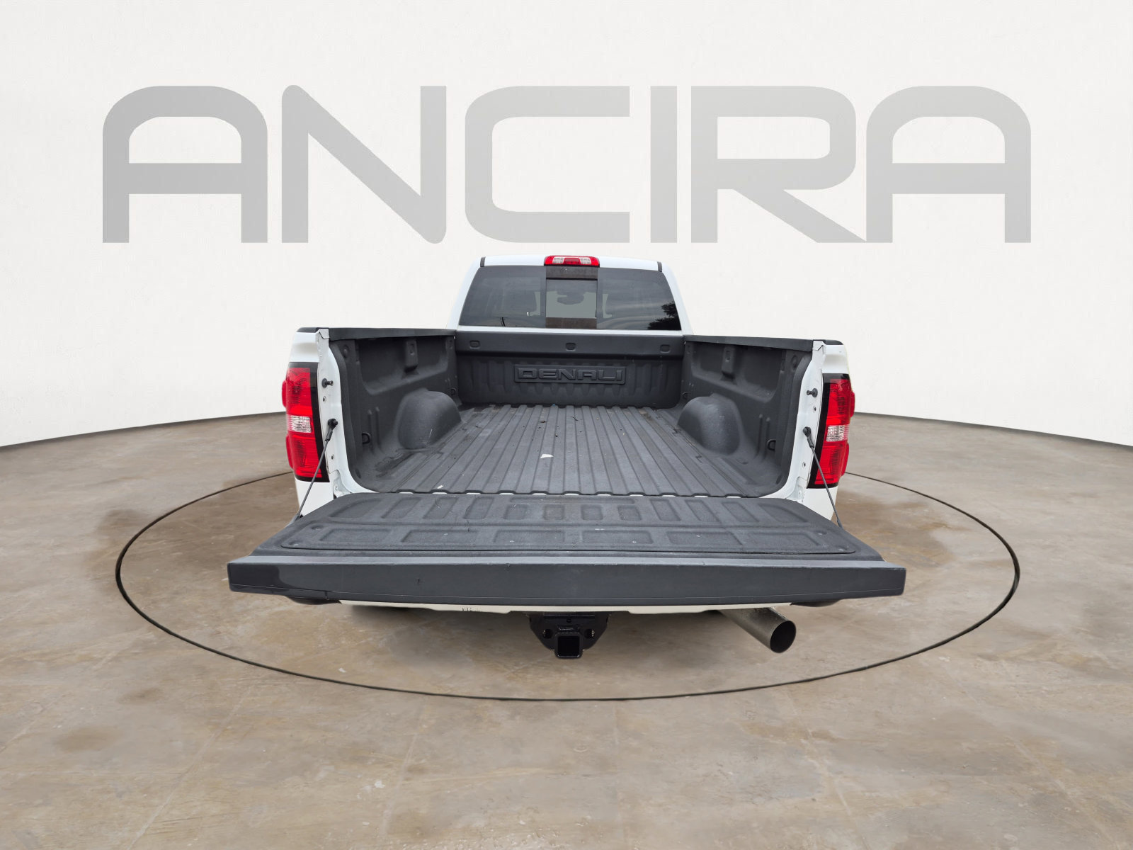 Used 2018 GMC Sierra 2500 Denali w/ Duramax Plus Package AWD/4WD image 12