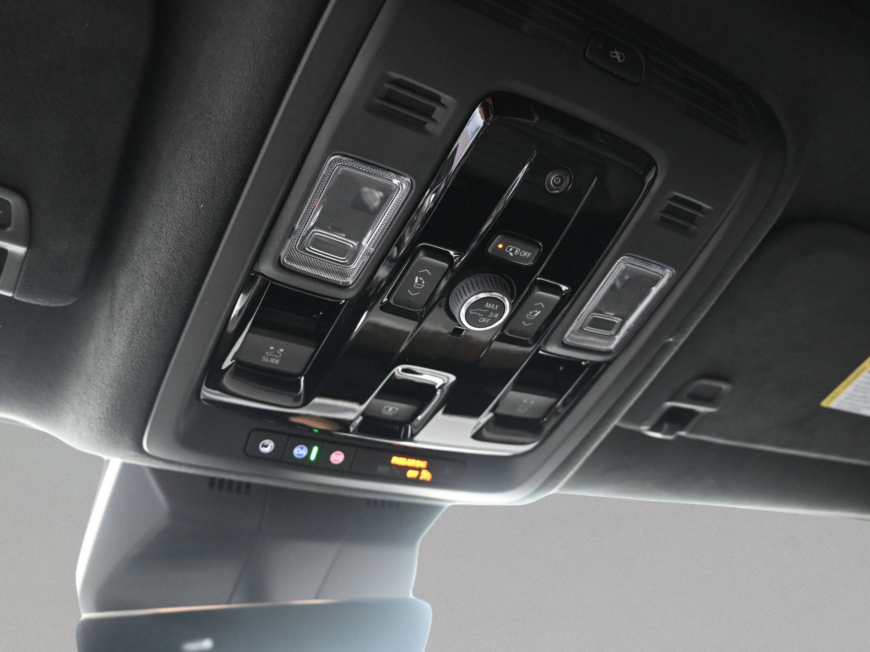 Used 2026 Cadillac Escalade Platinum Sport w/ LPO, ONYX Package image 27