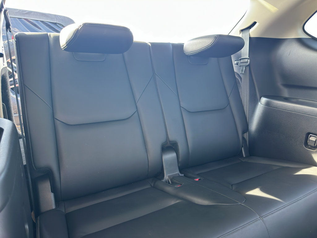 Used 2023 MAZDA CX-9 Touring image 39