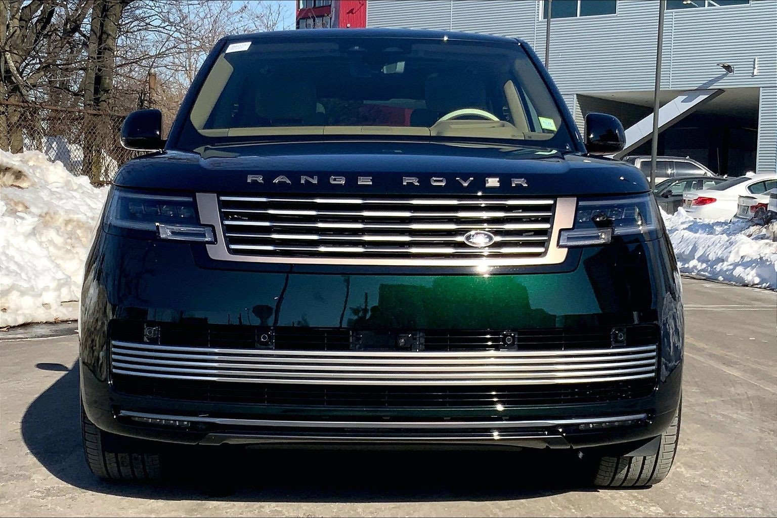 New 2026 Land Rover Range Rover SV image 3