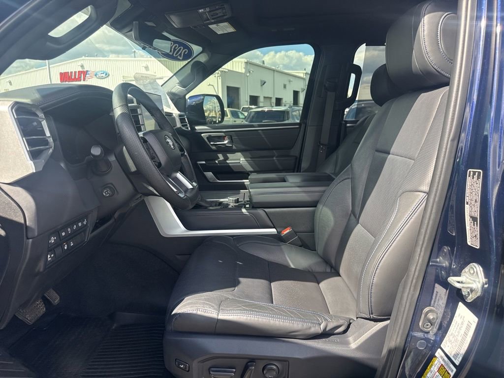 Used 2022 Toyota Tundra Platinum w/ Advanced Package image 5