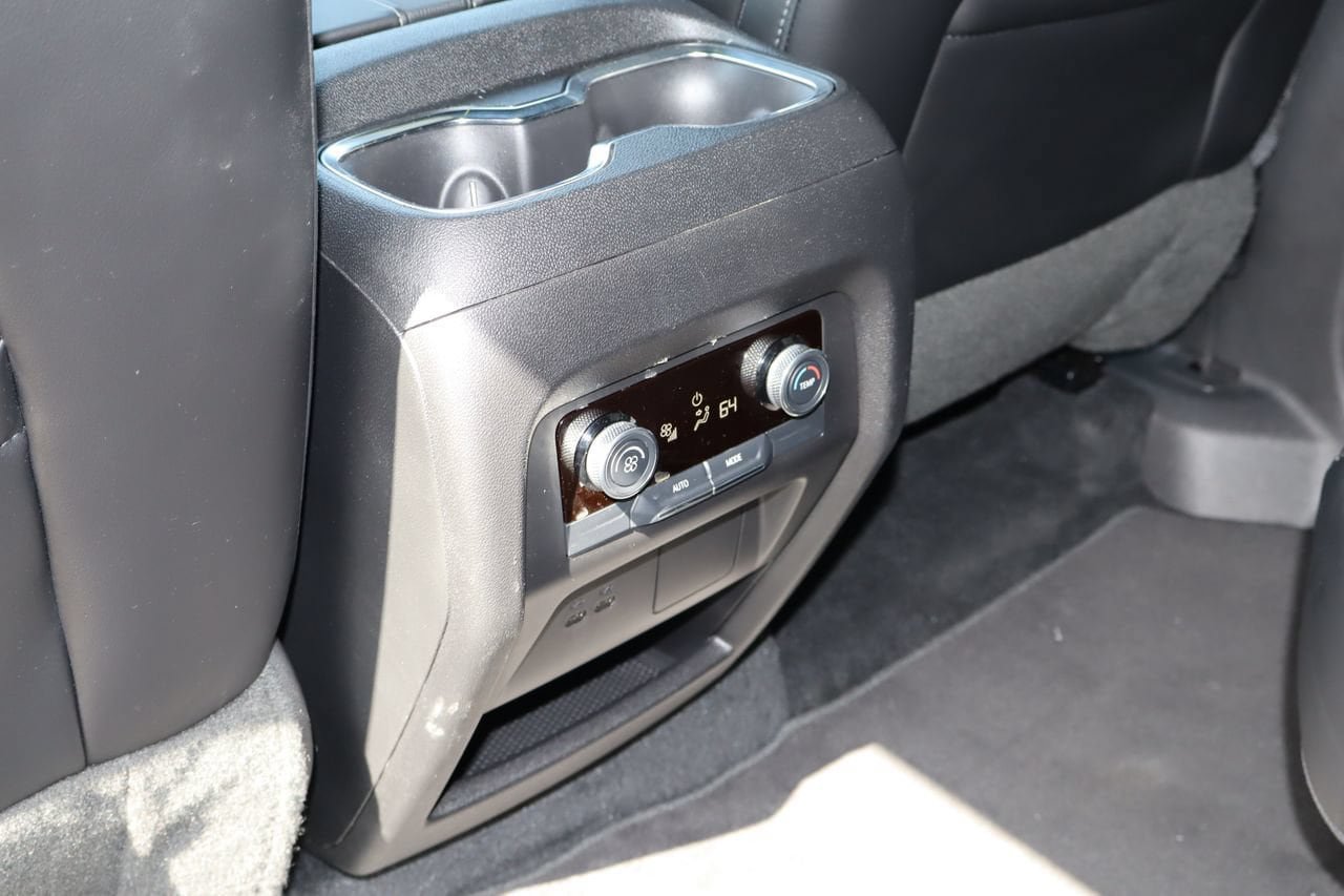 Used 2025 Buick Enclave Preferred FWD image 20