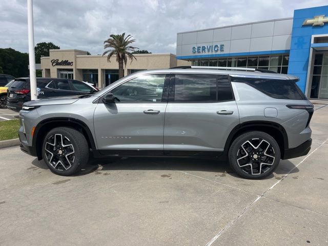 New 2026 Chevrolet Traverse High Country w/ LPO, Floor Liner Package FWD image 3