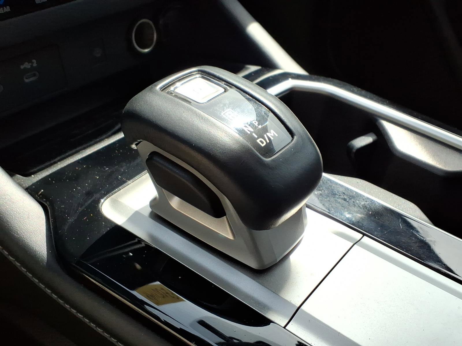 Used 2025 Mitsubishi Outlander SEL image 16