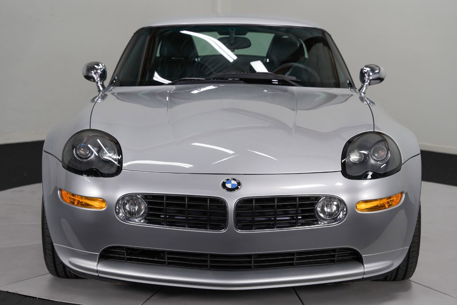 Used 2001 BMW Z8 RWD image 10