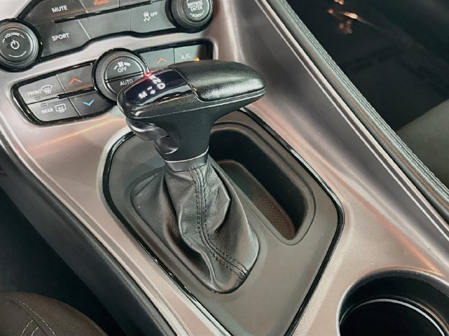 Used 2023 Dodge Challenger SXT RWD image 19