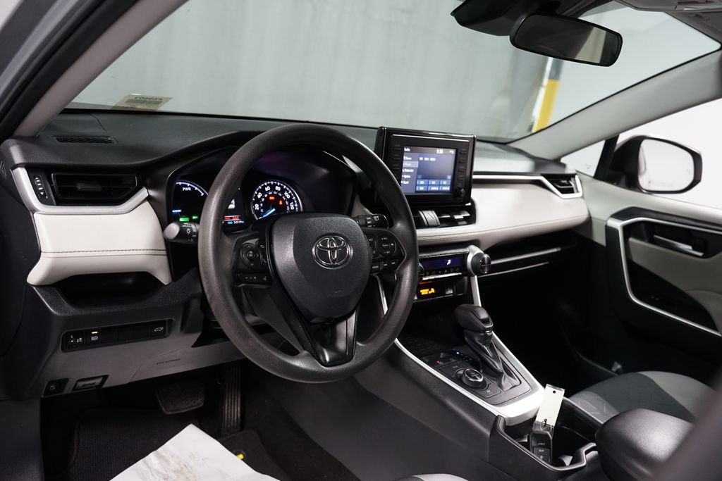 Used 2019 Toyota RAV4 XLE image 11