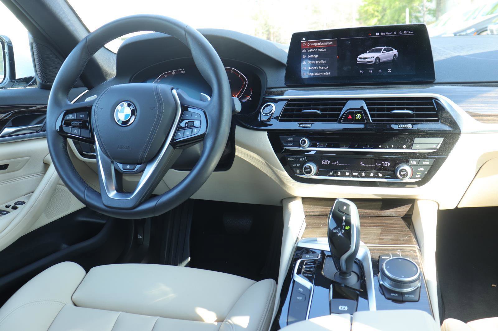 Used 2020 BMW 530i w/ Premium Package image 23
