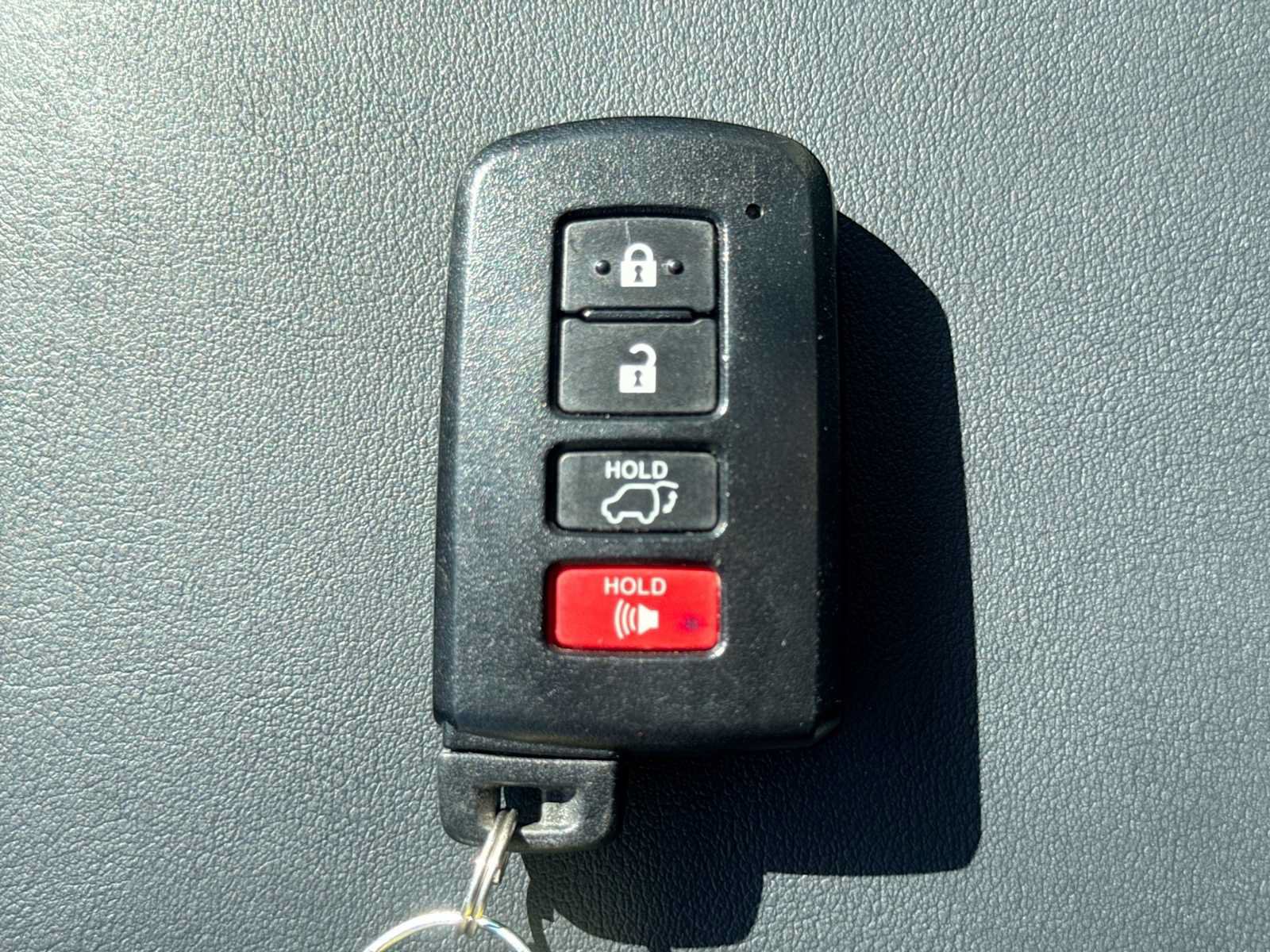 Used 2016 Toyota RAV4 Limited AWD/4WD image 35