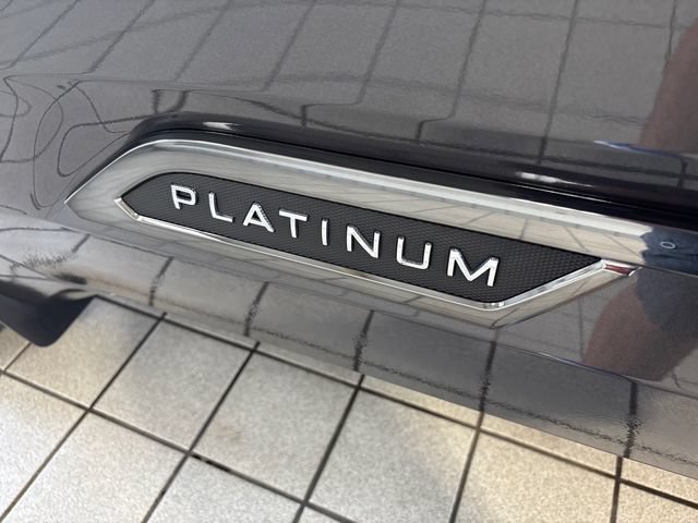 Used 2026 Toyota Sequoia Platinum AWD/4WD image 7